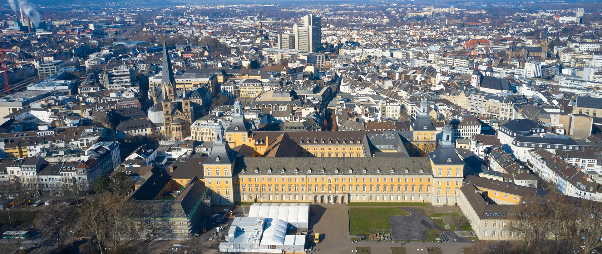 uni_vl_Luft_schloss_120221_013 Kopie.jpg